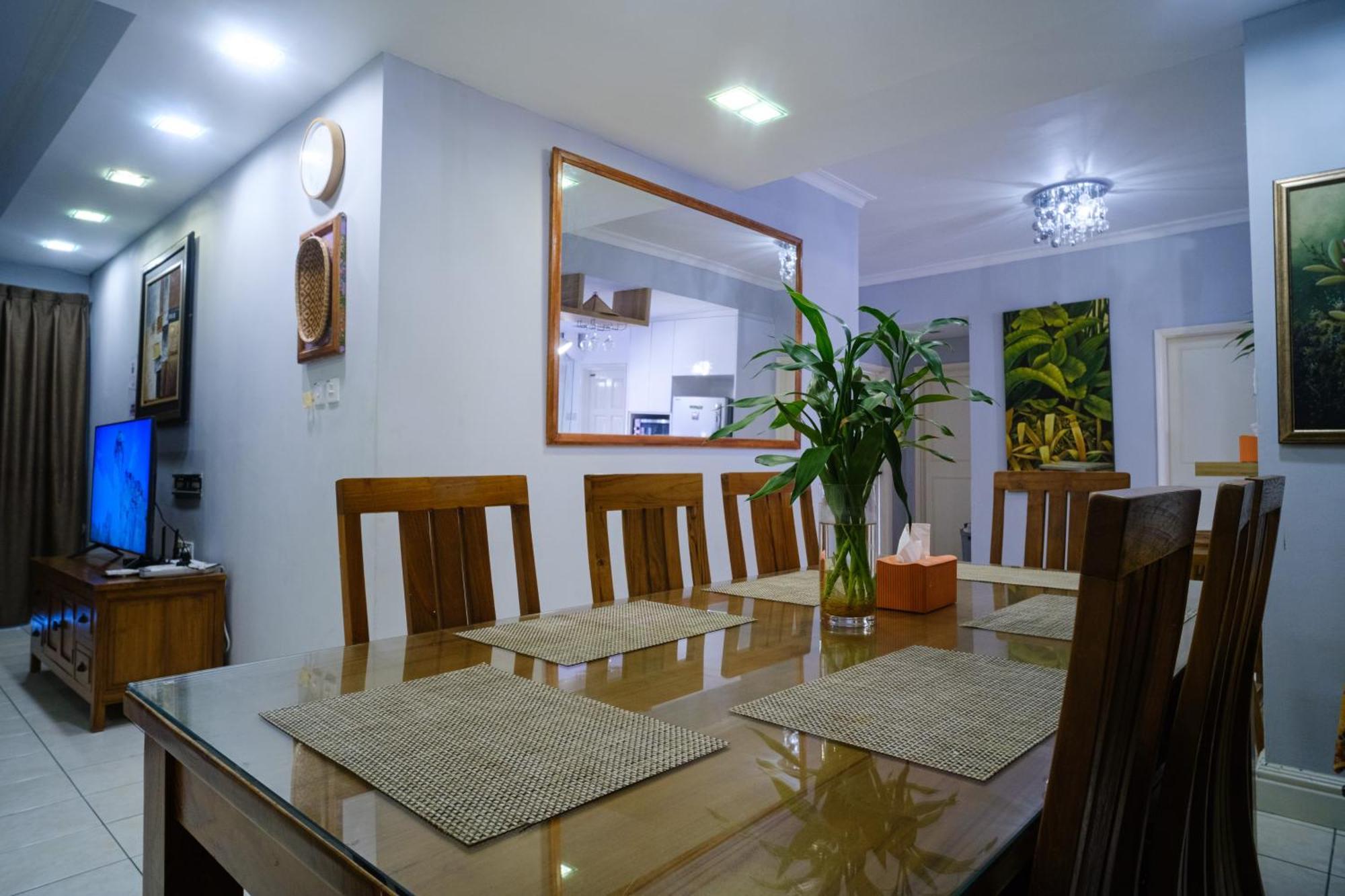 Petronella Apartment C1 Marina Court Kota Kinabalu Exterior photo